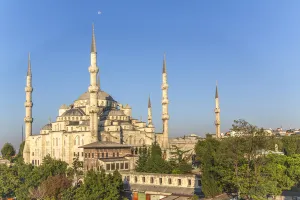 Images Dated 12th September 2014: Asia, Turkey, Istanbul. The Sultan Ahmed Mosque (Turkish: Sultan Ahmet Camii) is a