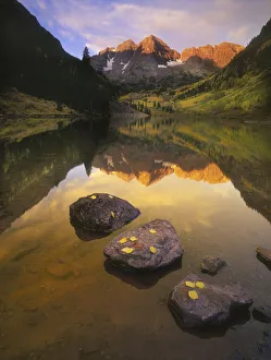 Maroon Bells Snowmass Prints: Aspen leaves signify the end of Fall and the beginning of winter at the maroon bells near