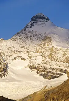 Images Dated 14th May 2010: Athabasca Peak with Hilda Glacier part of the Columbia Icefields in Jasper National