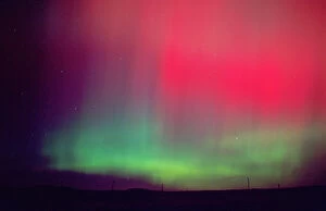 Images Dated 14th December 2005: Aurora borealis, northern lights at midnight east of Boise, Idaho following an unusually