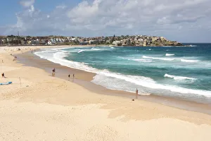 Australia, New South Wales, Sydney. Bondi Beach viewed from Bondi to Coogee coastal walk