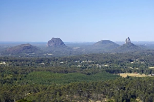 Images Dated 23rd August 2008: Australia, Queensland, Sunshine Coast, Glass House Mountains, viewed from Maleny