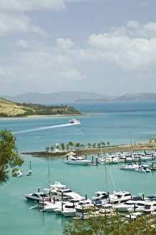 Images Dated 1st November 2007: Australia, Queensland, Whitsunday Coast, Hamilton Island. Hamilton Island Harbour