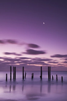 Images Dated 5th March 2014: Australia, South Australia, Fleurieu Peninsula, Port Willunga, old jetty, dusk
