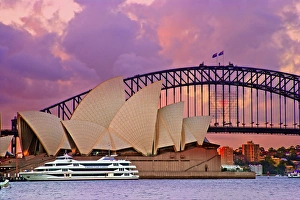 Images Dated 12th April 2011: Australia, Sydney, New South Wales, Sydney harbor Bridge and Sydney Opera House at Sunset