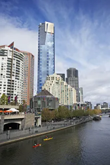 Images Dated 25th April 2009: Australia, Victoria, Melbourne, Yarra River, Southbank and Eureka Tower