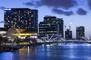 Melbourne Prints: Australia, Victoria, VIC, Melbourne, South Wharf, Seafarers Bridge over the Yarra River