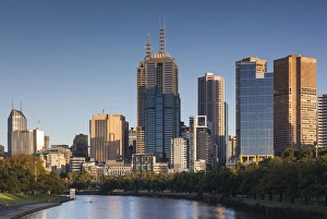 Images Dated 20th February 2014: Australia, Victoria, VIC, Melbourne, skyline along Yarra River, morning