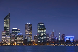 Images Dated 7th March 2014: Australia, Western Australia, Perth, city skyline from Swan River, dusk