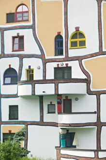 Images Dated 1st June 2004: AUSTRIA-STYRIA (Stiermark)- BAD BLUMAU: Rogner-Bad Blumau Hotel (b. 1997) designed