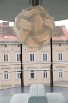 Images Dated 1st June 2004: AUSTRIA-STYRIA (Stiermark)- GRAZ: Kunsthaus Wien Art Museum (b.2003) designed