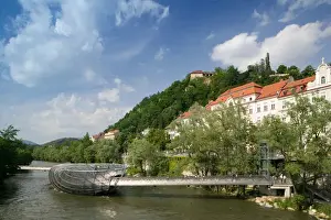 Images Dated 31st May 2004: AUSTRIA-STYRIA (Stiermark)- GRAZ: Island in the Mur / Mur Insel / Bridge built 2003