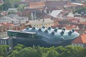 AUSTRIA-STYRIA (Stiermark)- GRAZ: Kunsthaus Graz - New Art Museum / View
