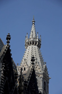 Images Dated 16th September 2009: Austria, Vienna. Historic downtown, St. Stephans Cathedral (aka Stephansdom)