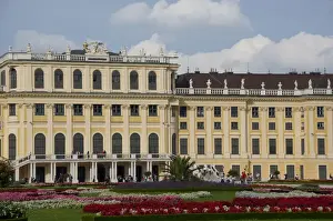 Austria, Vienna. Maria Theresas Baroque / Rococo Schonbrunn Palace (aka Schlob Schonbrunn)