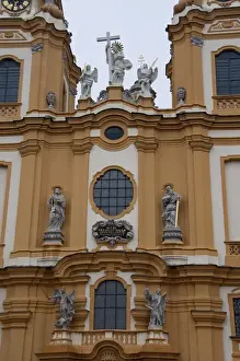Images Dated 17th September 2009: Austria, Wachau Valley, Melk. 900 year old baroque Melk Abbey (aka Benediktinerstift)