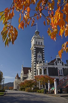 Images Dated 13th May 2012: Autumn Colour and Historic Railway Station, Dunedin, Otago, South Island, New Zealand