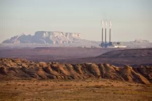 Images Dated 10th November 2007: AZ, Arizona, Page, Glen Canyon NRA with Navajo Generating Station, coal-fired power plant