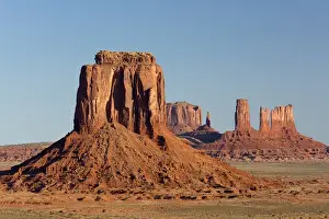 Images Dated 15th March 2016: AZ, Monument Valley, East Mitten Butte and Castle Butte