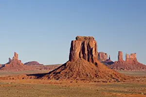 Images Dated 15th March 2016: AZ, Monument Valley, East Mitten Butte and Castle Butte; view from Artists Point