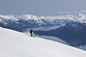 Images Dated 19th April 2011: Backcountry skiing in Prince William Sound