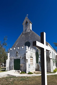 Images Dated 29th February 2012: Bahamas, Eleuthera Island, Governors Harbour, St. Patricks Anglican Church