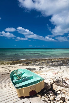 Images Dated 29th February 2012: Bahamas, Eleuthera Island, Hatchet Bay, boat
