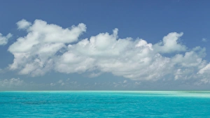 Images Dated 9th April 2015: Bahamas, Exuma Island. Seascape of aqua ocean