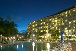 Beach Chair Prints: BAHAMAS-Grand Bahama Island-Lucaya: Our Lucaya Resort: Westin Hotel / Evening