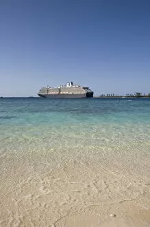 Images Dated 2nd April 2007: Bahamas, New Providence Island, Cruise ship sails past Cable Beach