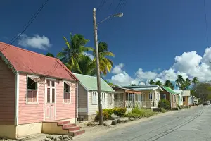 BARBADOS-West Coast-Six Mens: Fishermens Houses / Six Mens Bay