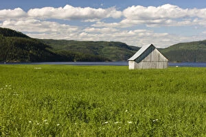 Images Dated 26th June 2005: A barn outside the village of l Anse St. Jean lies on the Saguenay River