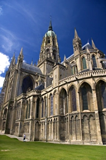 Images Dated 3rd August 2007: The Bayeux Cathedral in the commune of Bayeux in the region of Basse-Normandie, Normandy