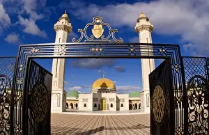 Images Dated 20th January 2021: Beautiful famous Bourguiba Mausoleum grounds in Sousse area Monastir, Tunisia