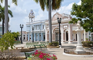 Images Dated 2028: Beautiful main square in center of town of Cienfuegos Cuba