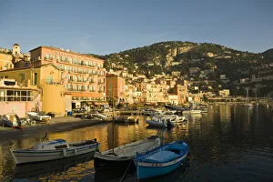 Images Dated 29th October 2006: Beautiful marina area in beautiful morning light. Villefranche sur Mer near Nice