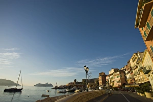 Images Dated 30th October 2006: Beautiful marina area in beautiful morning light. Villefranche sur Mer near Nice