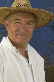Images Dated 16th July 2004: Bee keeper man in hat, Romania, Danube Delta MR