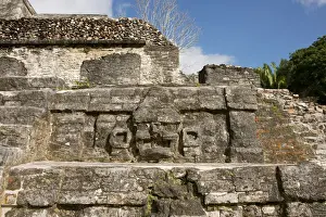 Images Dated 31st January 2013: Belize, Altun Ha. Altun Ha, ruins of ancient Mayan ceremonial site from the Classic Period