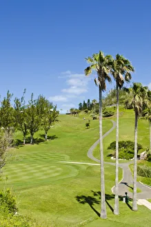 Images Dated 4th April 2011: Bermuda. Fairmont Southampton Hotel and Golf Club