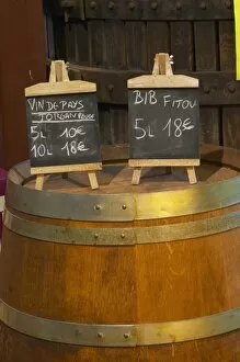 Images Dated 12th December 2006: BiB Vin de Pays Torgan Rouge. Advertising bag in box wine. Domaine Bertrand-Berge In Paziols