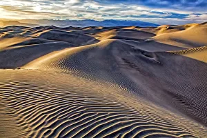 Images Dated 17th October 2014: Biship; California; Death Valley; Death Valley National Park; Sand Dunes; USA