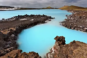 Trending: Blue Lagoon, Iceland