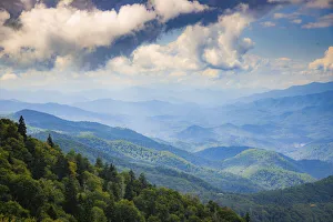 Blue Ridge Parkway vista, Smoky Mountains, USA