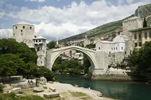 Bosnia-Hercegovia - Mostar. The Old Bridge Stari Most - (b.1556 / destroyed