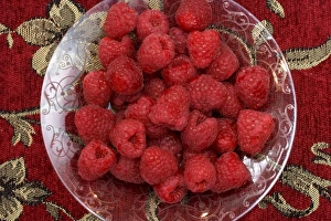 Ripe Prints: Bowl of raspberries