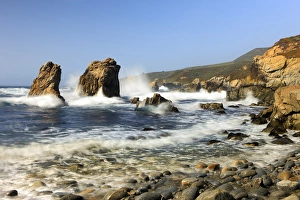 Foam Prints: Breaking waves. Garrapata State Park. View towards North. Entrance #7. California, US