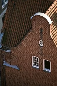 Images Dated 6th August 2007: Brick house, Lubeck, Schleswig-Holstein, Germany