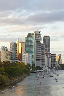 Images Dated 5th April 2012: Brisbane skyline, Queensland, Australia
