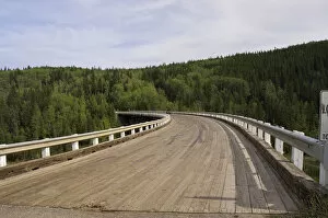 Images Dated 22nd August 2005: British Columbia, Canada. Bridge along the old Alaska Highway
